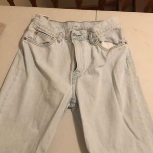 Levi’s light wash jeans